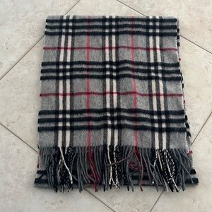 Burberrys cashmere scarf